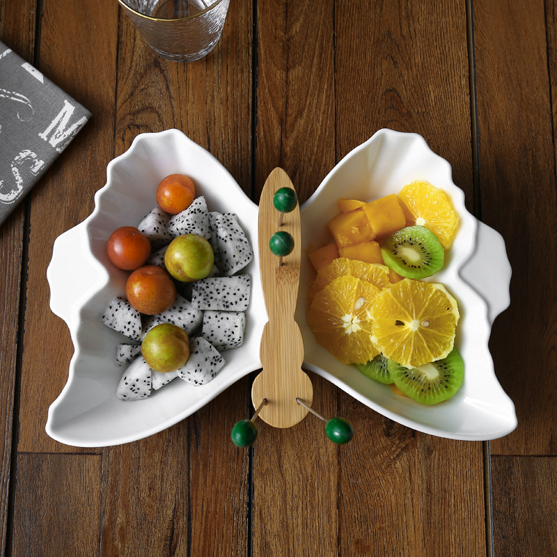 跨境供应创意陶瓷分格果盘带果叉蝴蝶大号水果盘零食盘子沙拉碗产品图