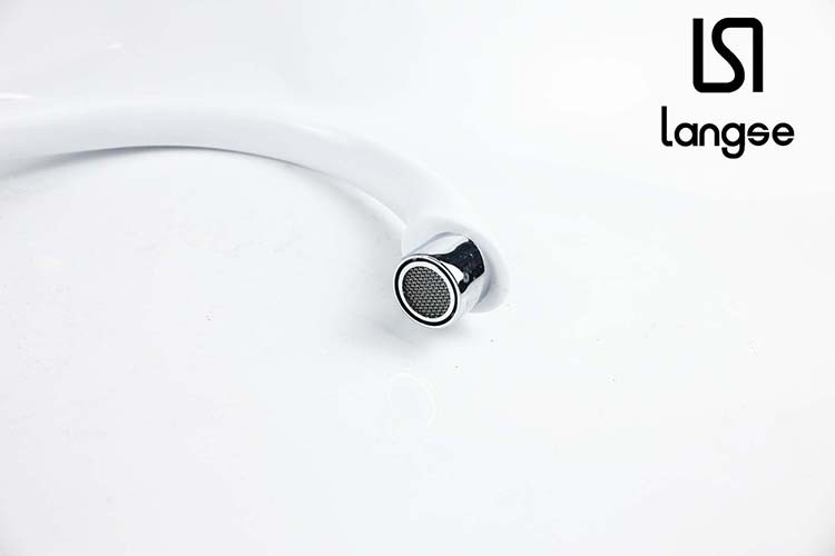 Plastic Vertical Kitchen Faucet details Picture
