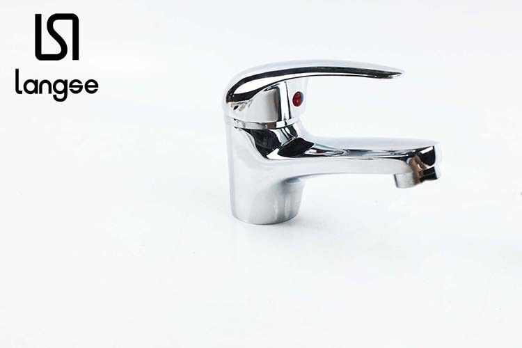 Copper Basin Faucet Set With Stainless Steel Hose Langse Color Box full figure