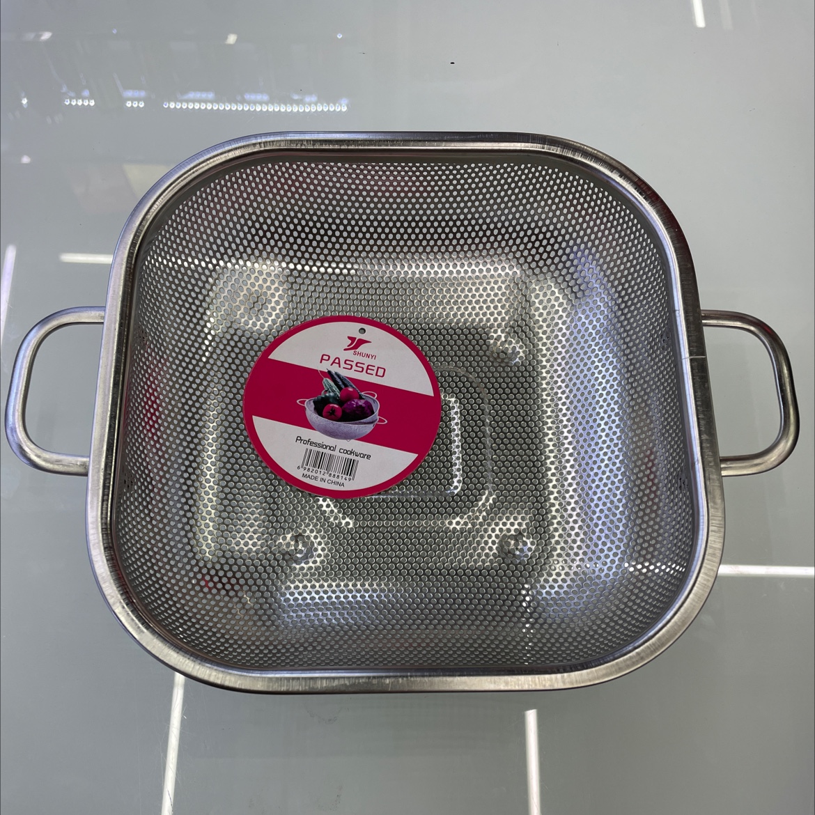 22Cm方型冲孔蓝详情图1