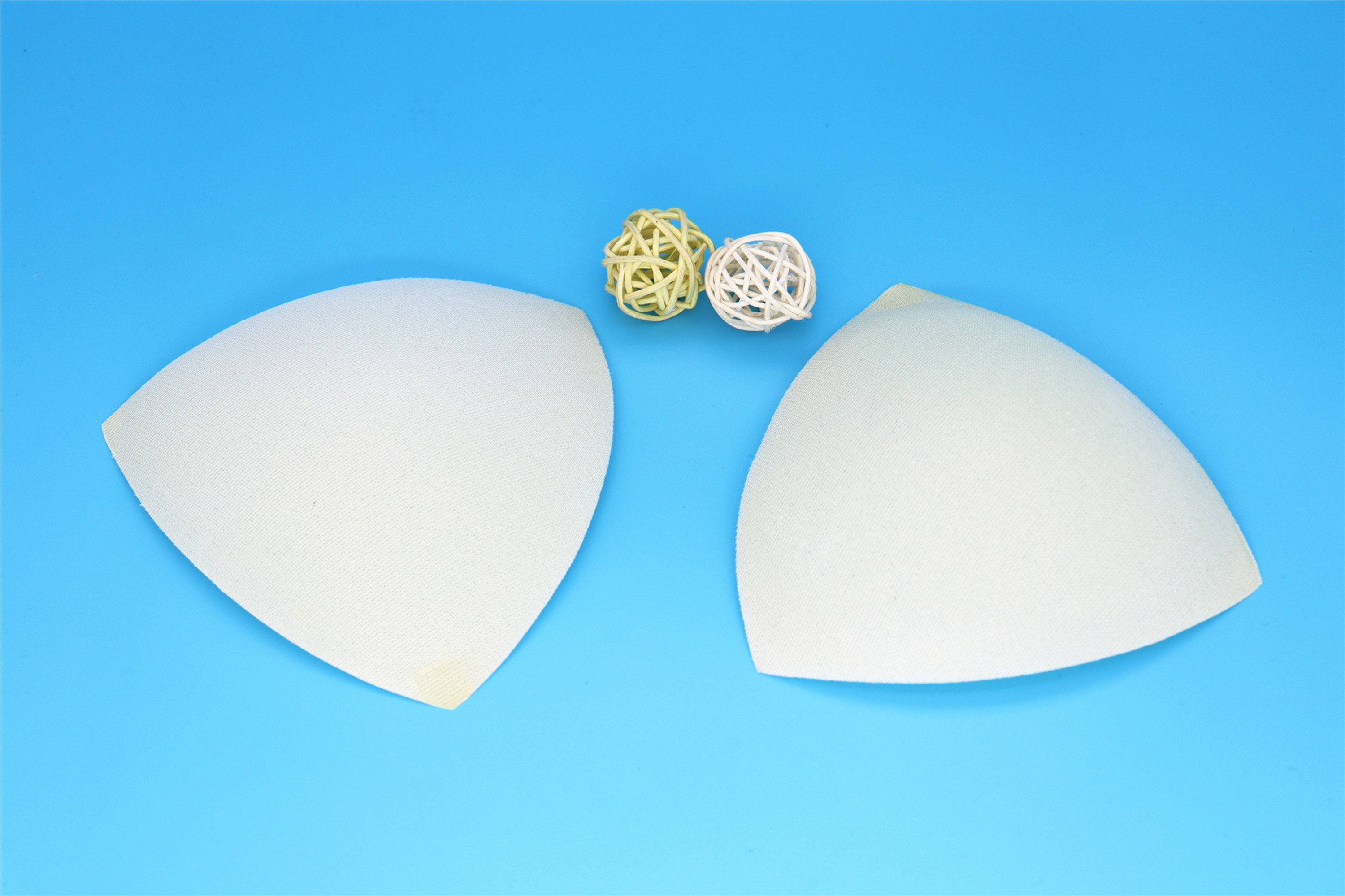 厂家直销高品质舒适服装辅料薄款三角罩杯详情图2