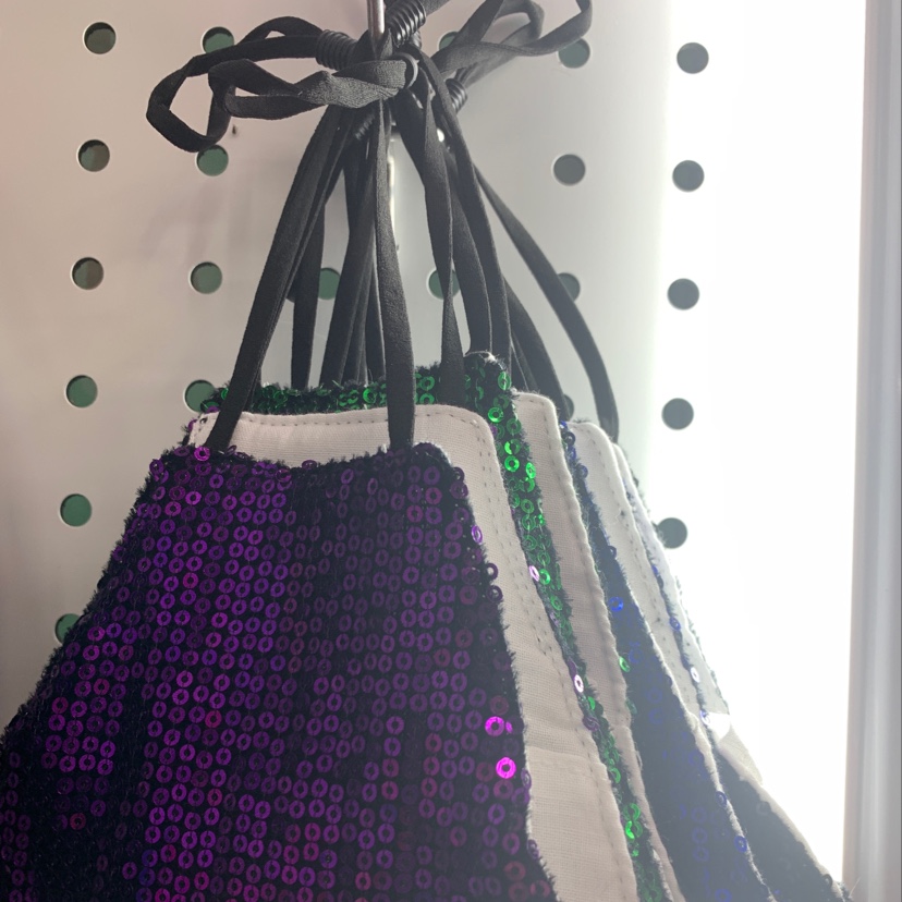 Glitter Three-Dimensional Mask details Picture
