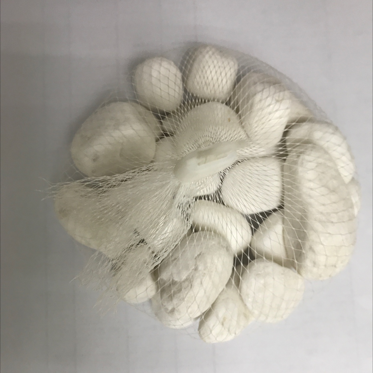 天然白色有机石