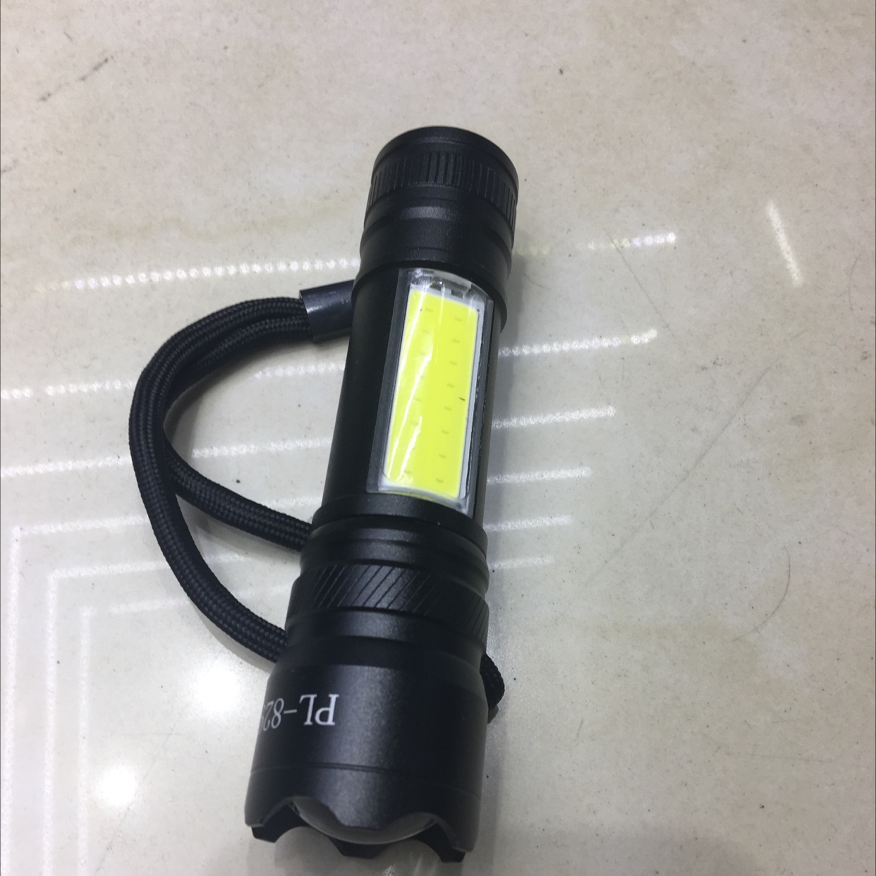 Flashlight details Picture