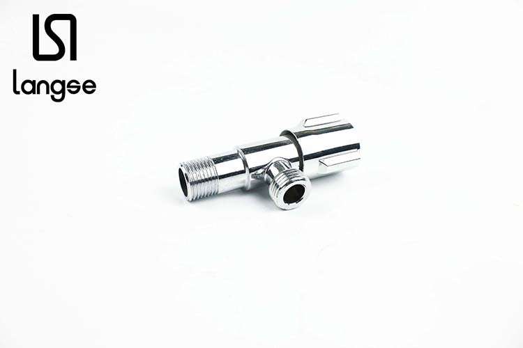 1/2*1/2 Galvanized Alloy Angle Valve Item Picture