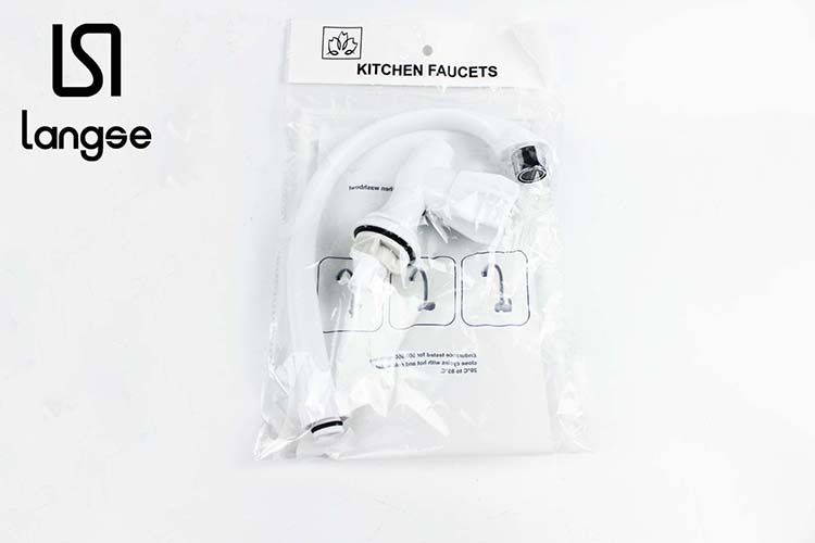 Plastic Vertical Kitchen Faucet Application Scenario