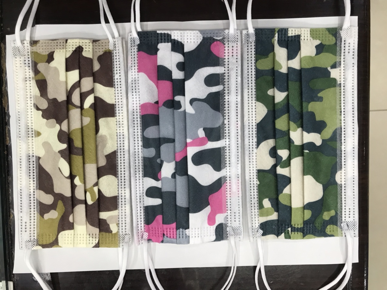 成人迷彩水刺布口罩