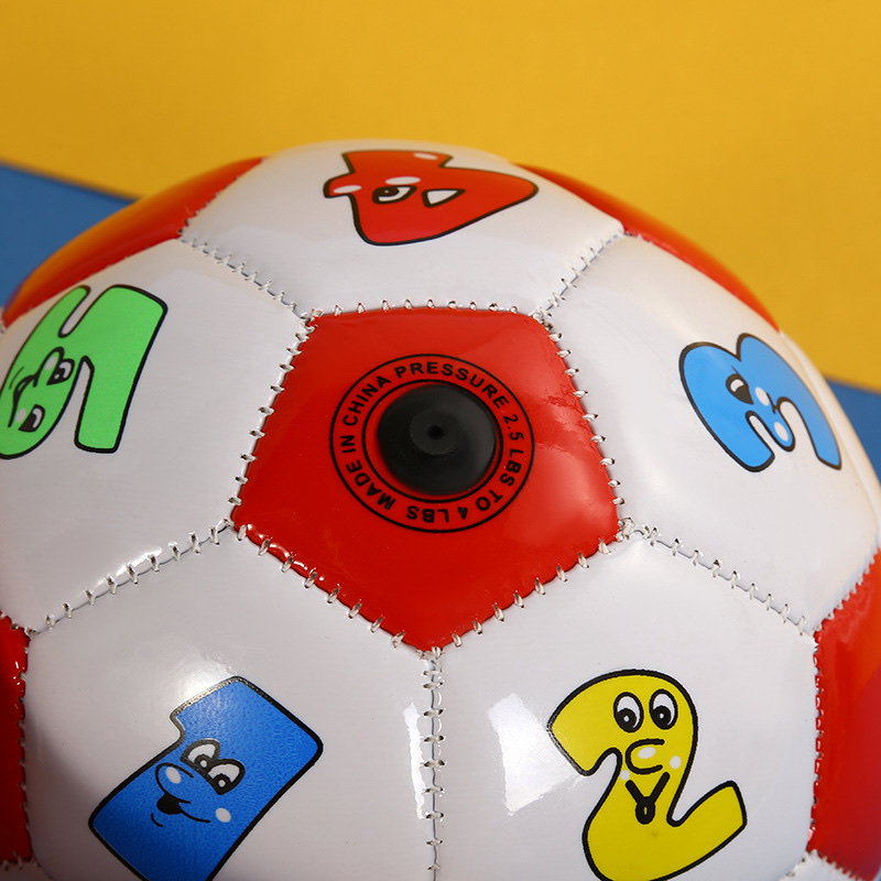 足球/厂家直销白底实物图