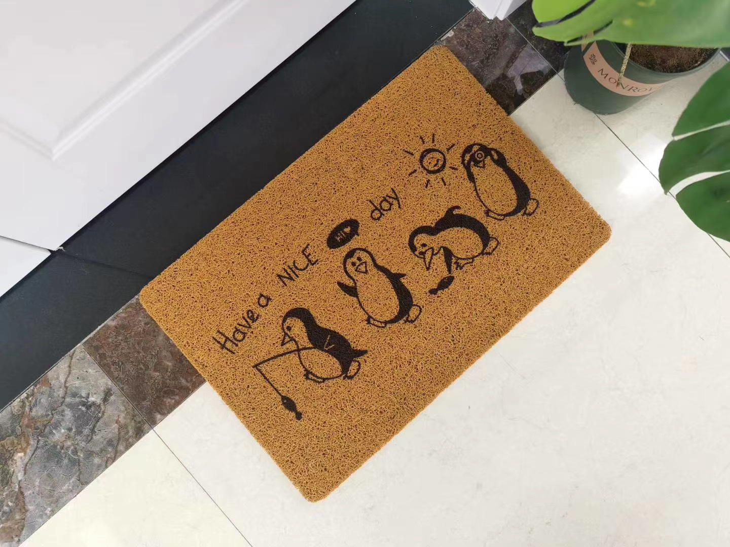 Rectangular floor mat details Picture