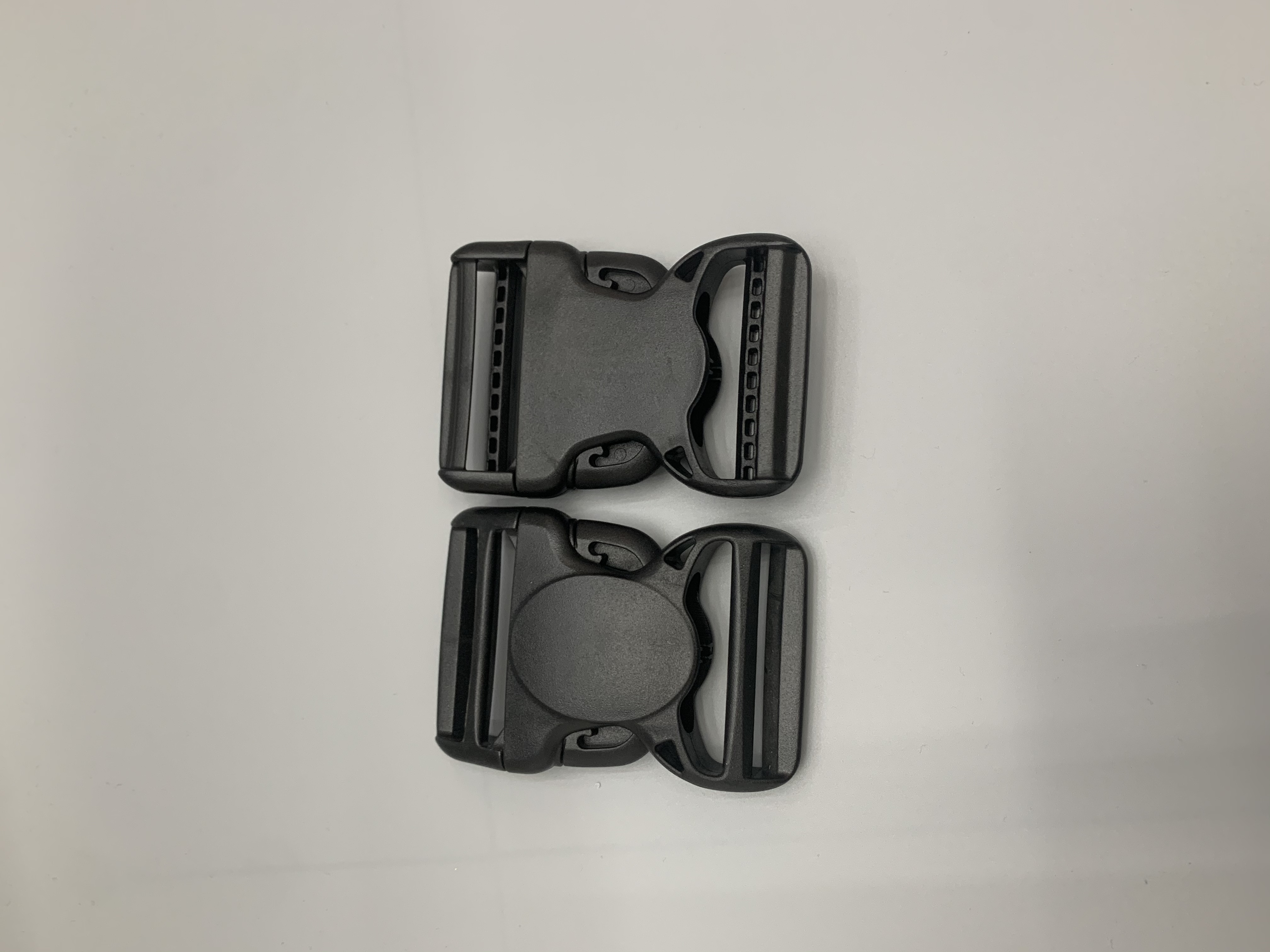 5 cm double-bar buckles for luggage and bags Item Picture
