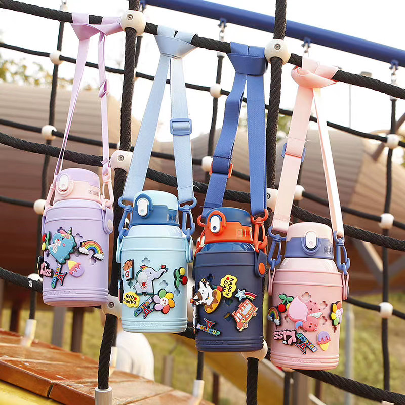 新品洞洞儿童壶，一杯2盖316内胆～～～开发宝宝智力及动手能力～～～产品图