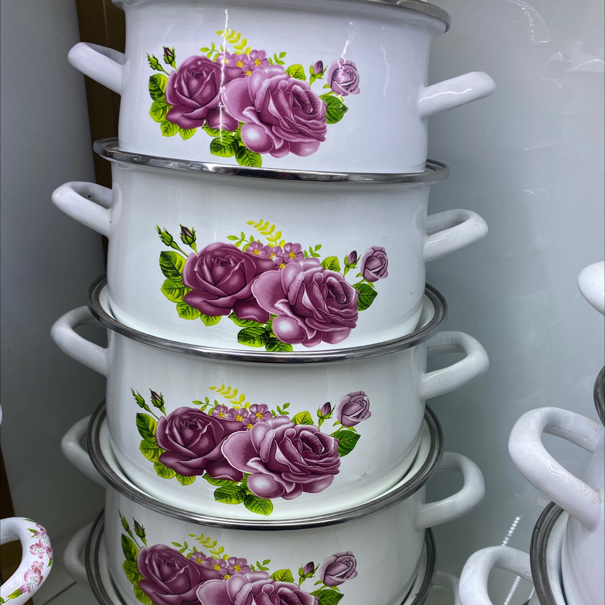 Factory direct sales with quality guarantee, regular 5-piece enamel bowl set for household use