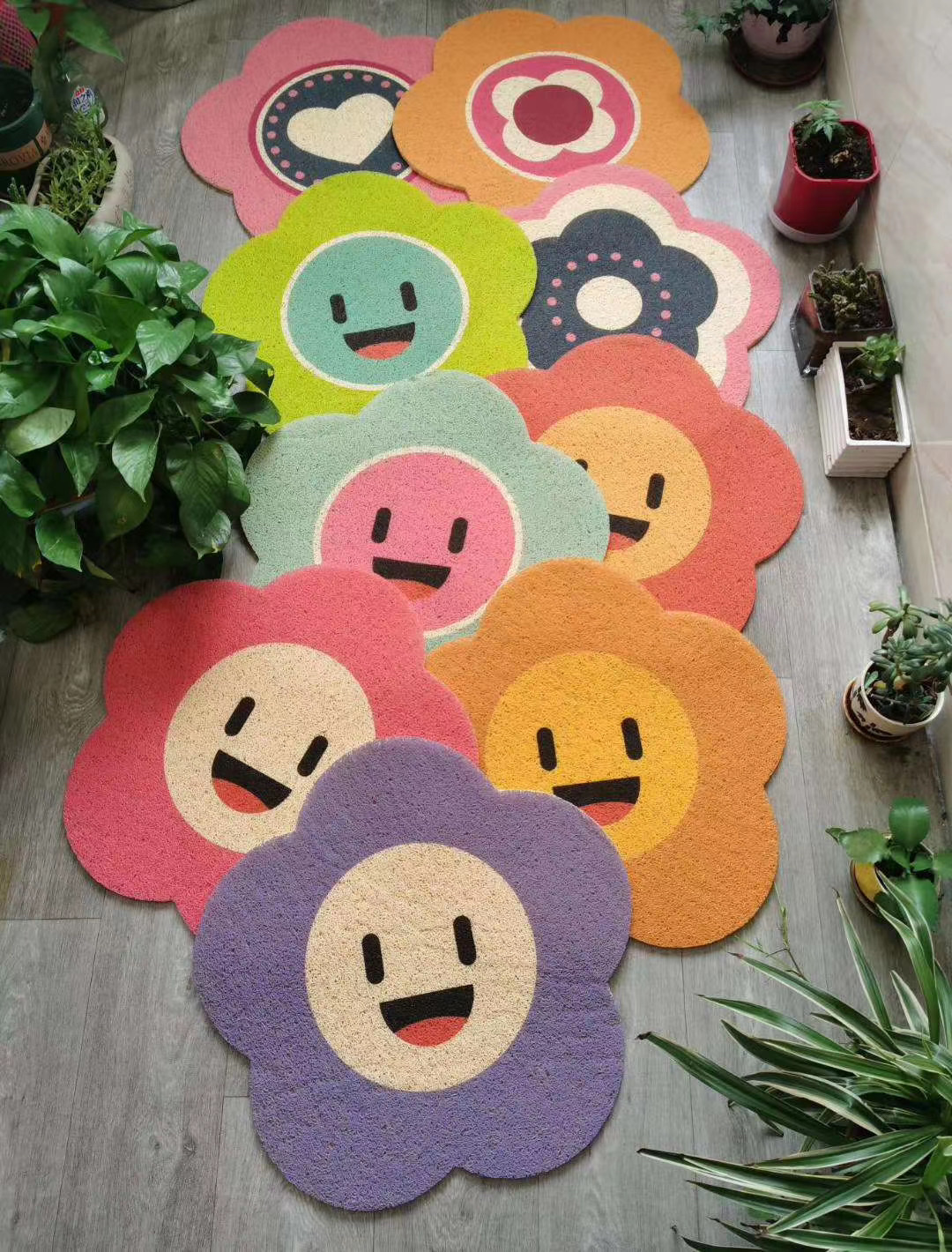 Cartoon-patterned floor mat Specification image