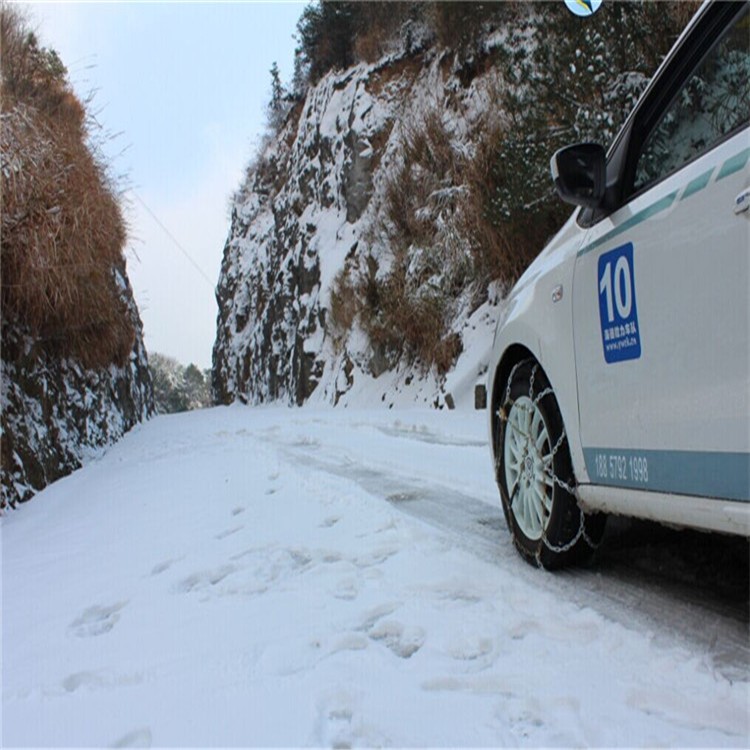 The KN series of car anti-skid chains are used for getting out of trouble and driving on snowy and muddy ground pic 6