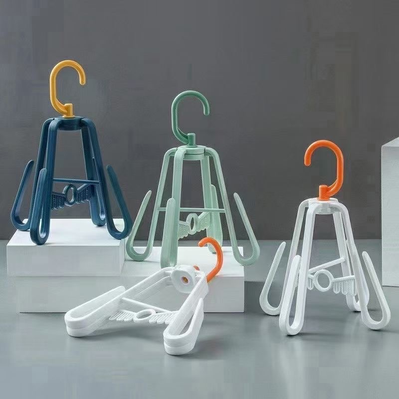 Shoe clips for storage Application Scenario