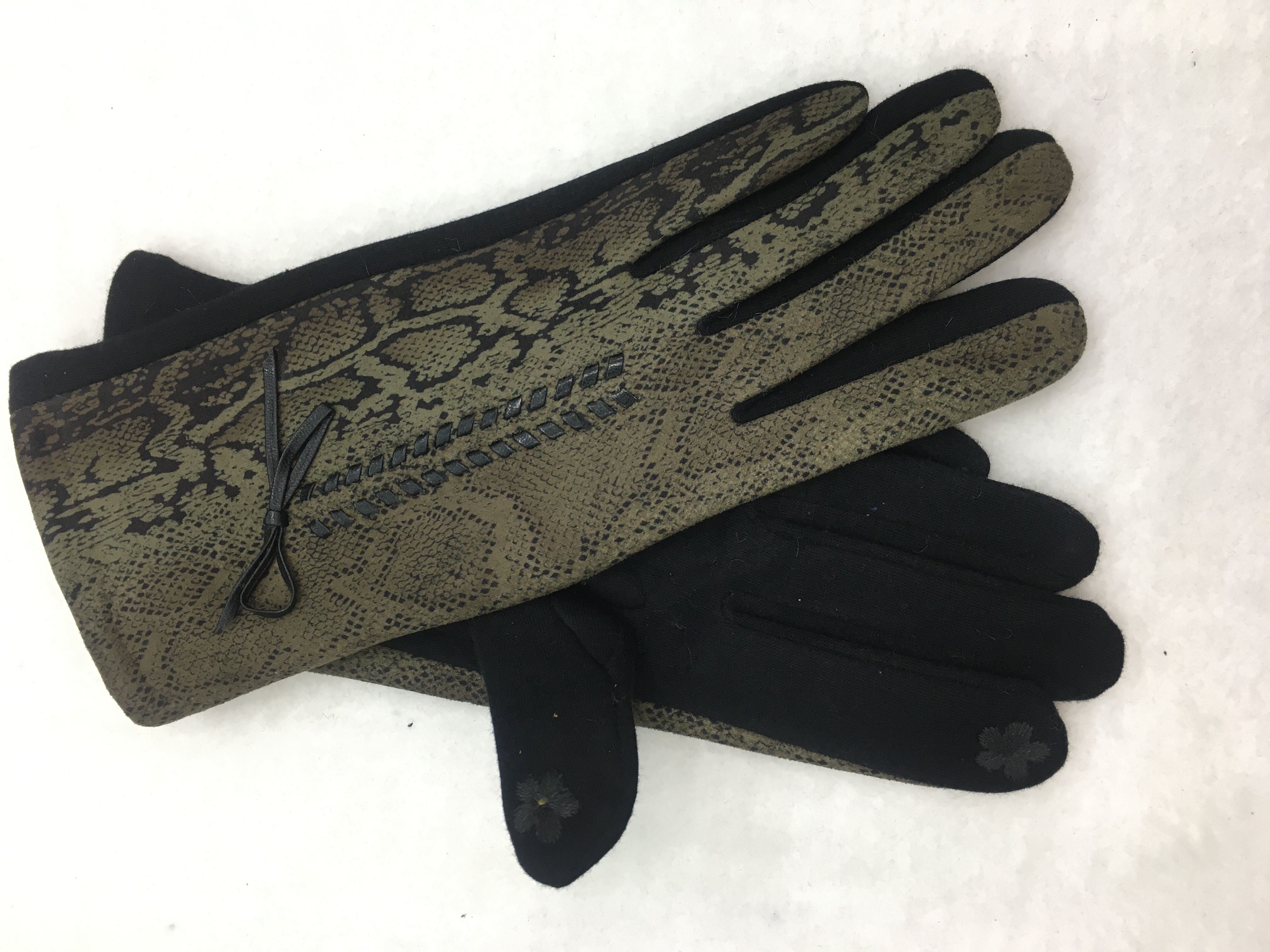 Versión AB de piel de serpiente tirador de cuerda arco moda guantes de pantalla táctil cálido con fleece y engrosamiento guantes calientes detail image 3