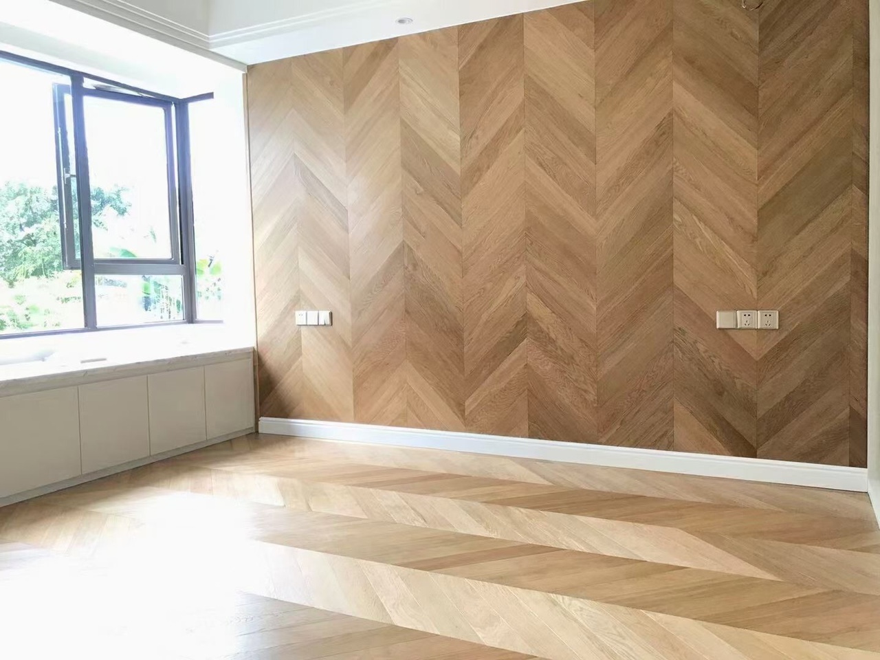 北欧美式风格大自然原木色客厅卧室家用原木强化复合木地板8071详情图1