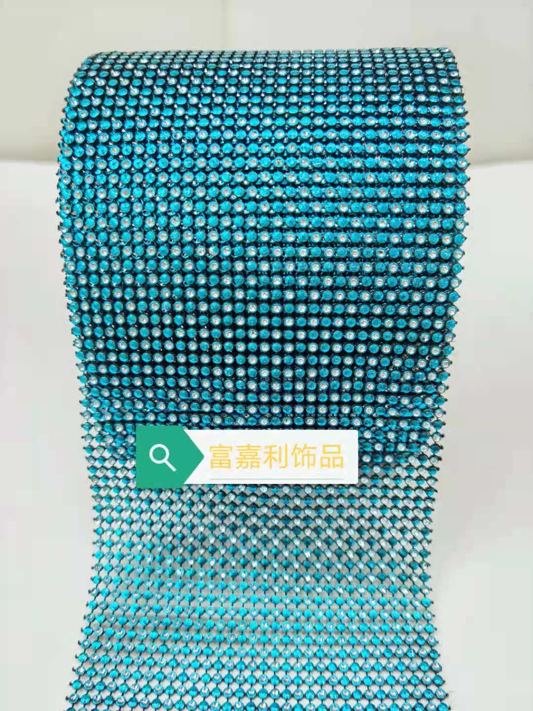 32 rows of black backgrounds with seven colors embossed on both sides Specification image