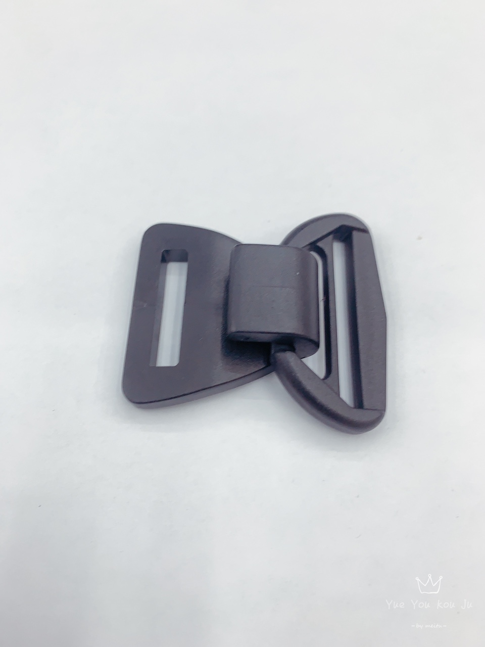 2.5+3.8挂钩式对扣                  