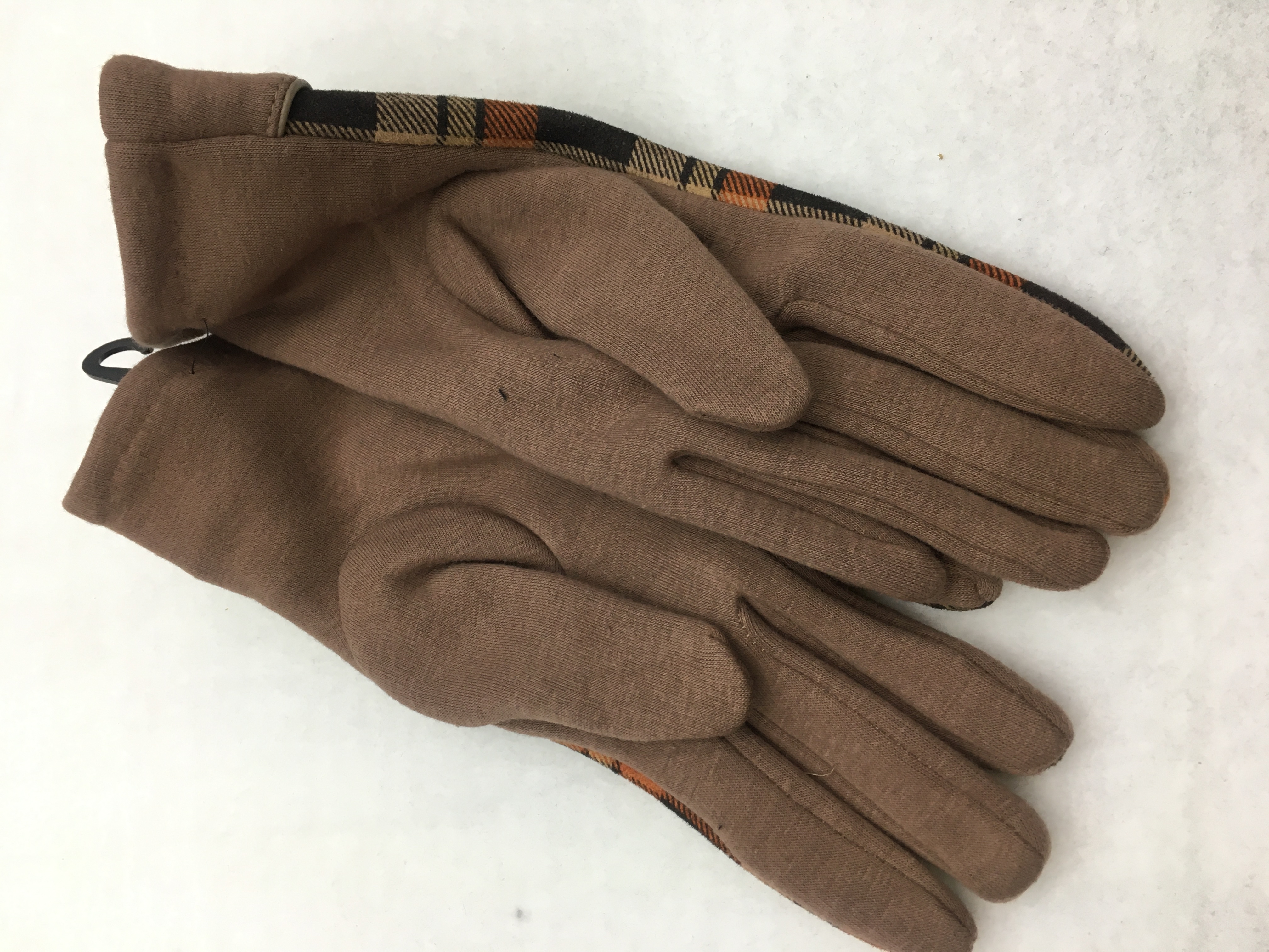 European and American fashion trend style checked AB version warm and fleece warm gloves details Picture