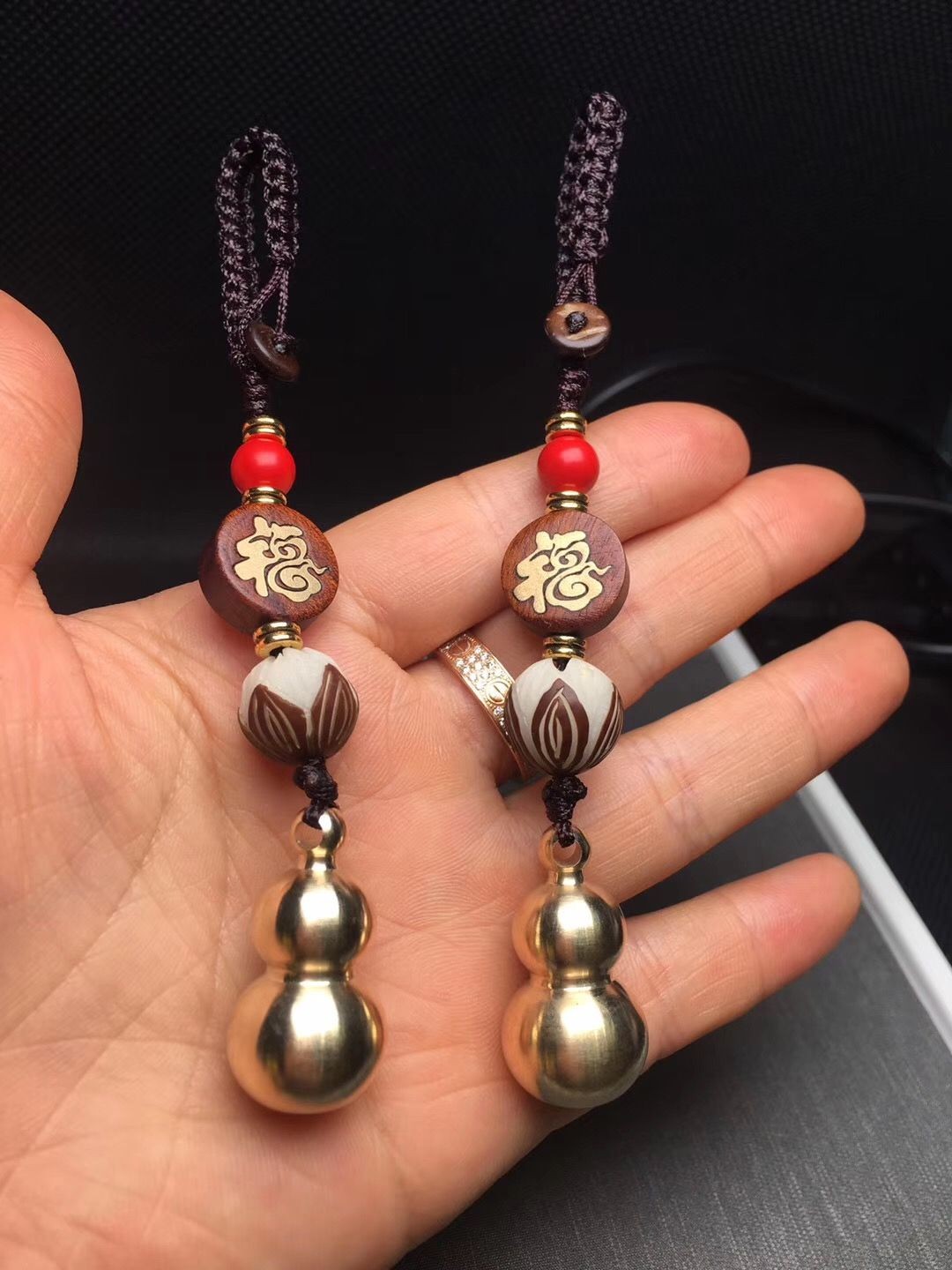 High-end copper gourd car keychain, pure copper gourd bag pendant, creative pendant for men and women, popular online style full figure