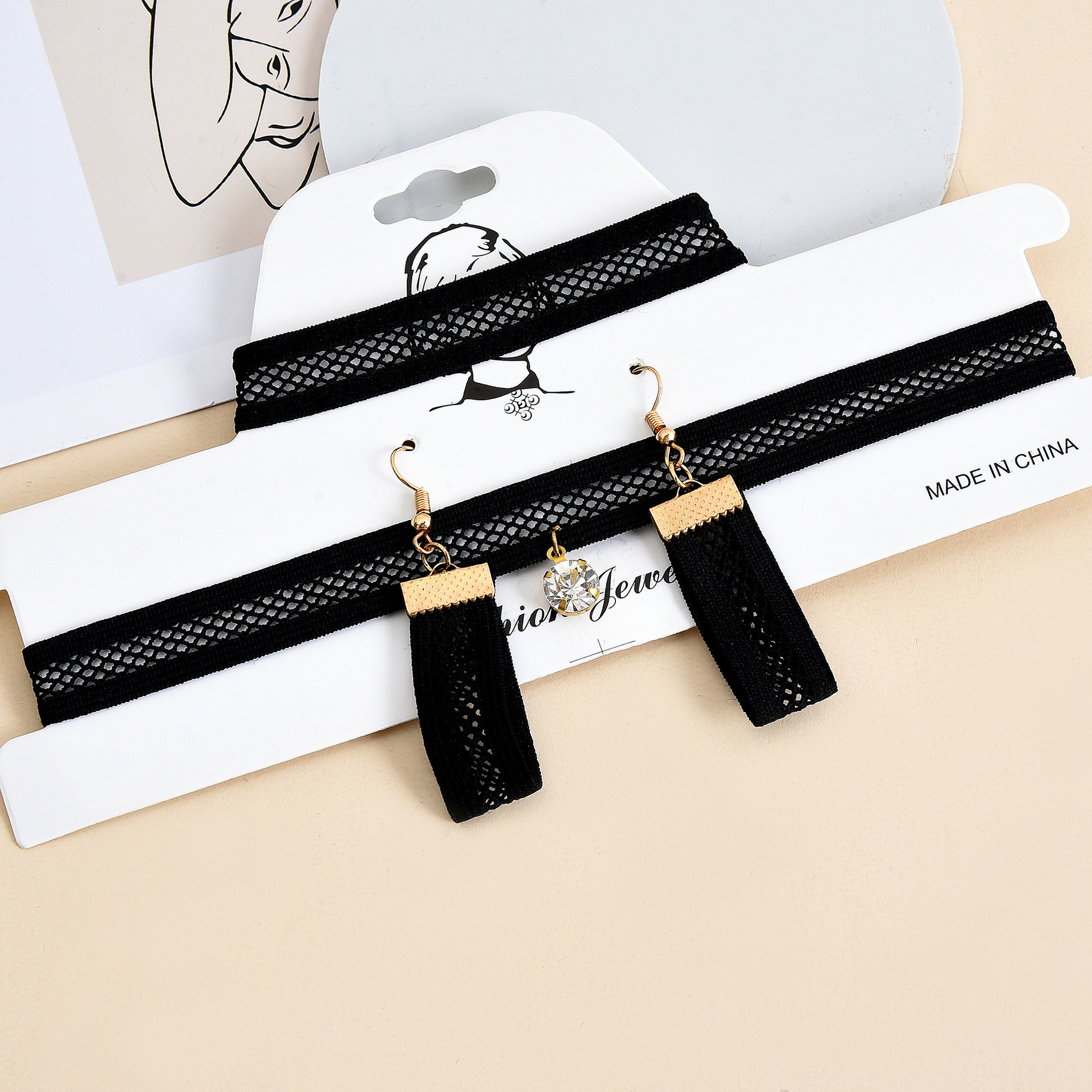 FLY25 style necklace, trendy female Internet celebrity neck chain choker, black collarbone chain, short neck chain, neck strap three-piece set detail image 2