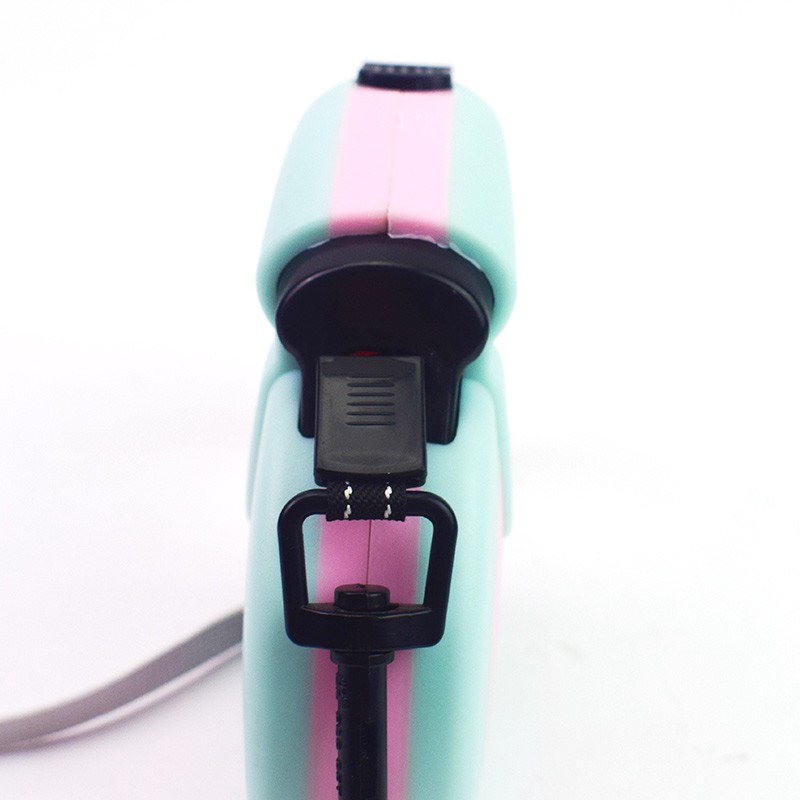 New pet products explosion-proof flush automatic leash dog leash Application Scenario