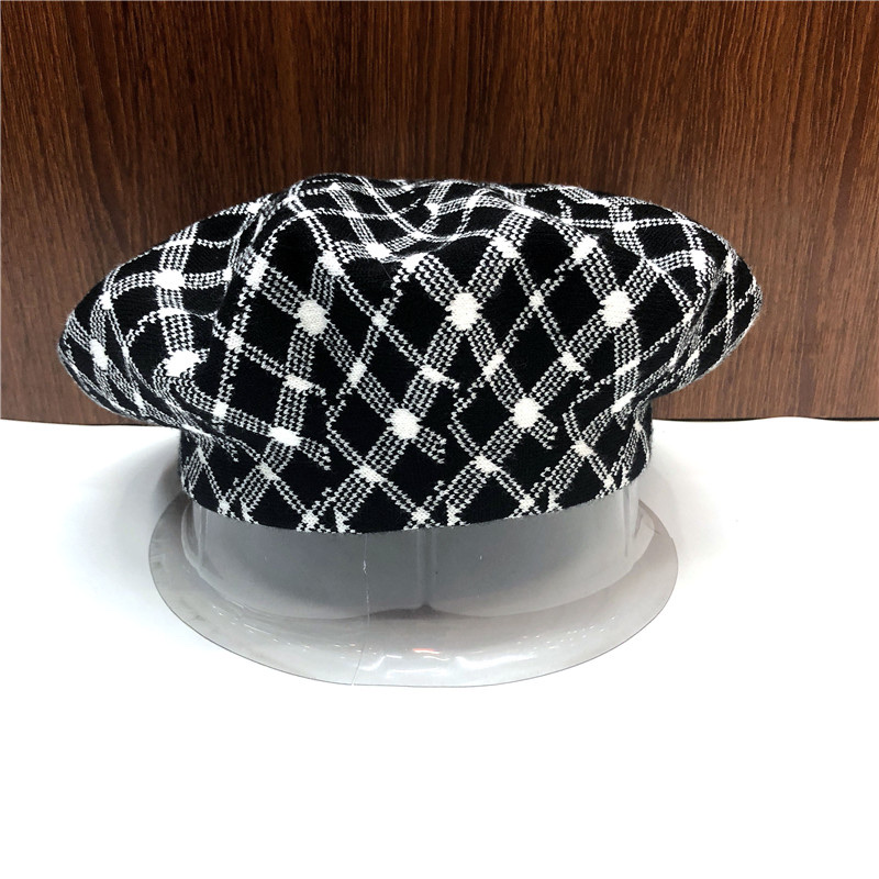 2021 New Cashmere fashionable women's Beret hats for grandmothers and grandfathers, wool hats YG-2021-4 one-piece hat category detail image 5