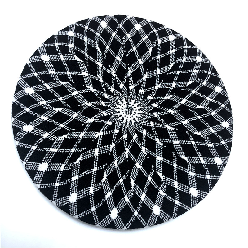 2021 New Cashmere fashionable women's Beret hats for grandmothers and grandfathers, wool hats YG-2021-4 one-piece hat category detail image 1