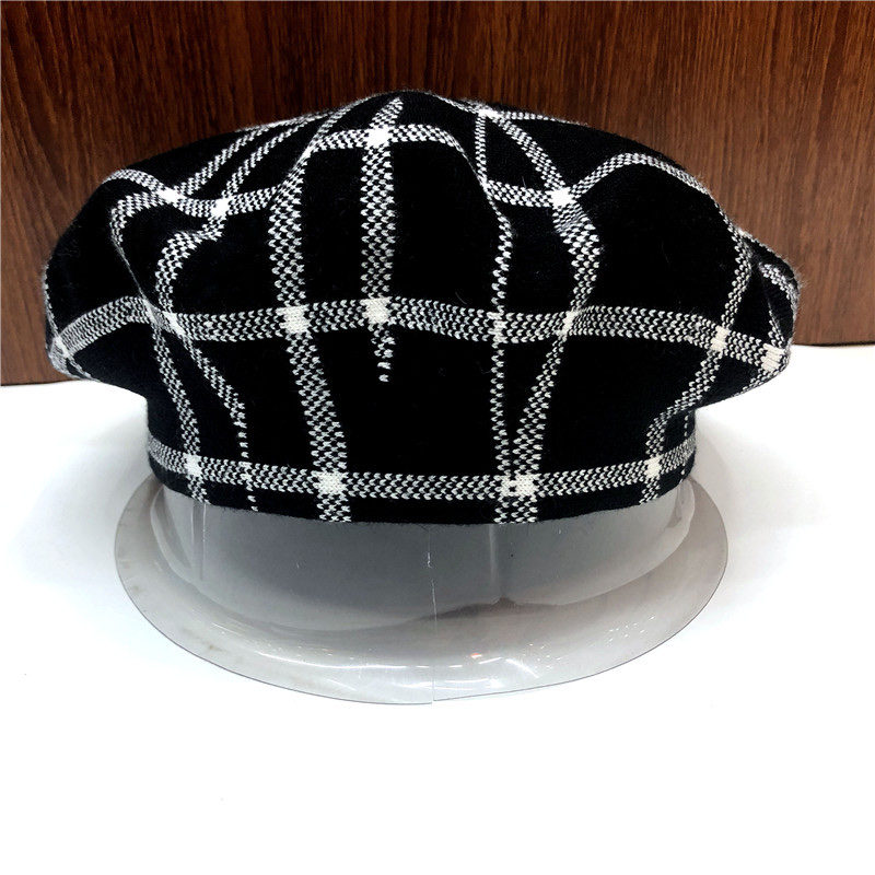 2021 New style cashmere jacquard fashionable Beret hats for men and women, wool one-piece hats for grandmothers and grandfathers detail image 1