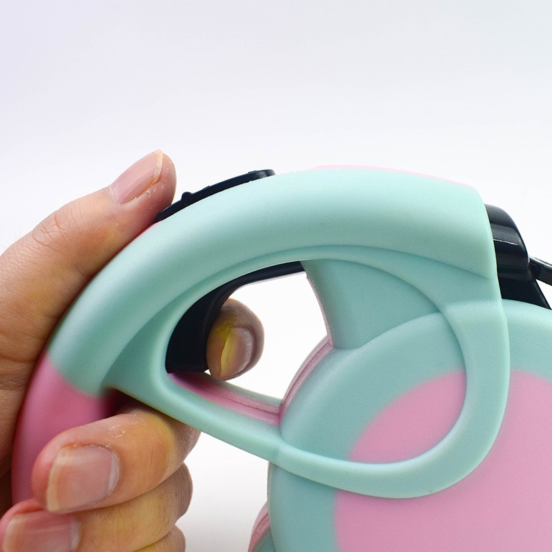 New pet products explosion-proof flush automatic leash dog leash details Picture