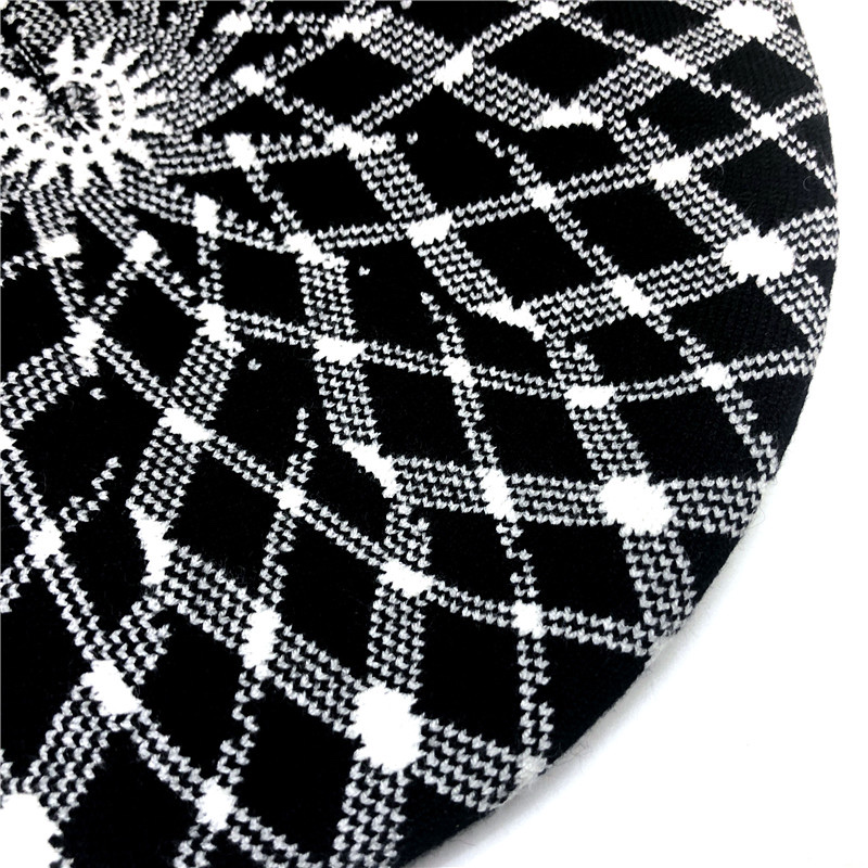 2021 New Cashmere fashionable women's Beret hats for grandmothers and grandfathers, wool hats YG-2021-4 one-piece hat category detail image 2