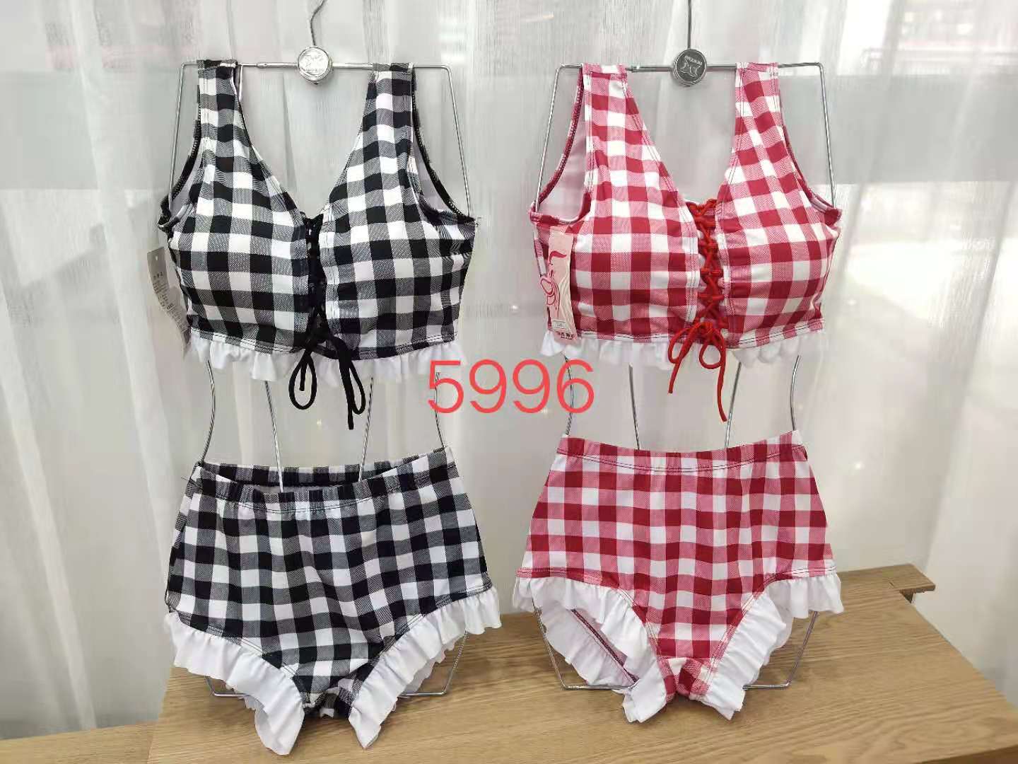 时尚少女分体泳衣