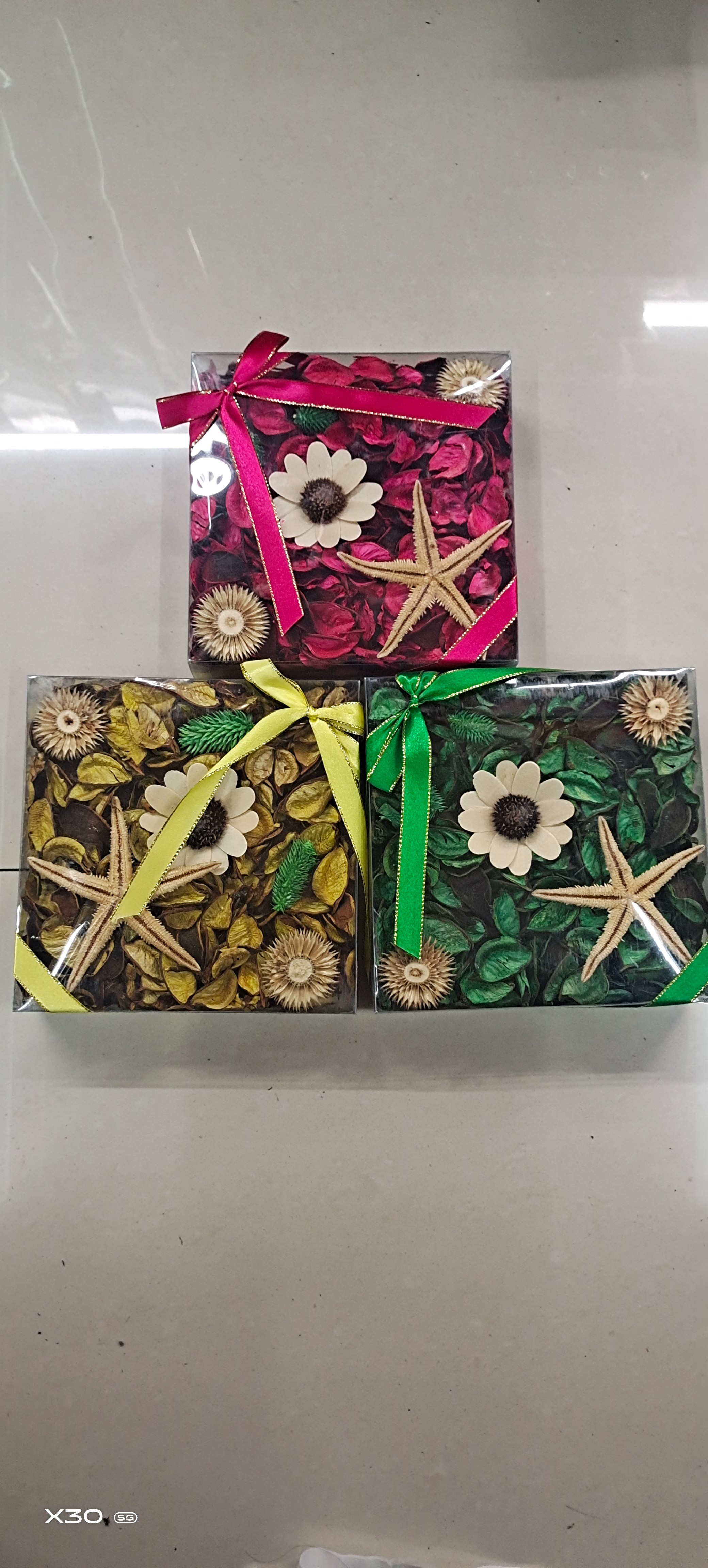 Pvc Box With Cotton Shell Dry Floral Package Flower Material Gift Box Packaging Home Furnishings Application Scenario