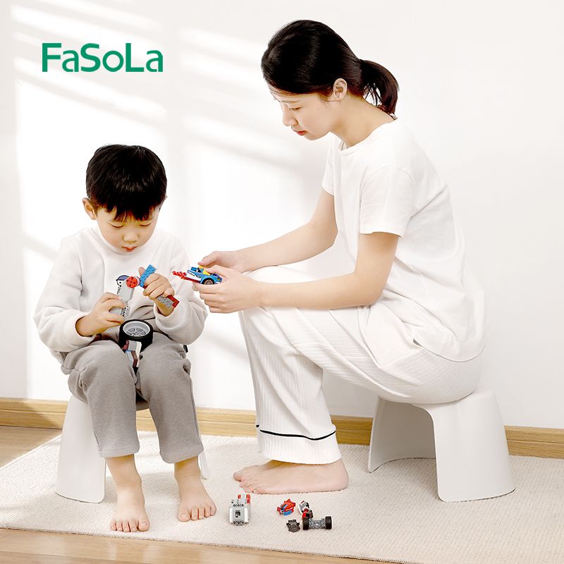 Small stools, home stools, living room creative, simple and cute, children's plastic, Nordic style, popular Instagram chairs, low stools Specification image