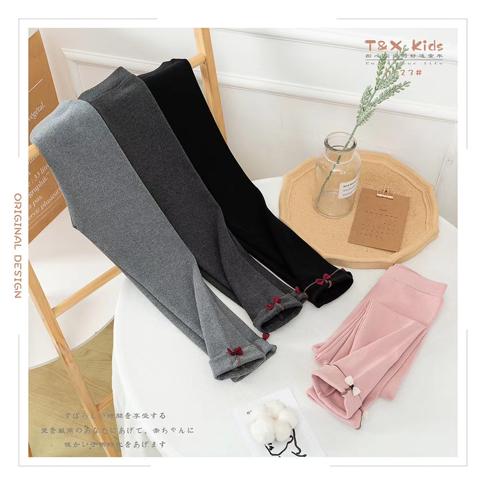 Pants 1 full figure