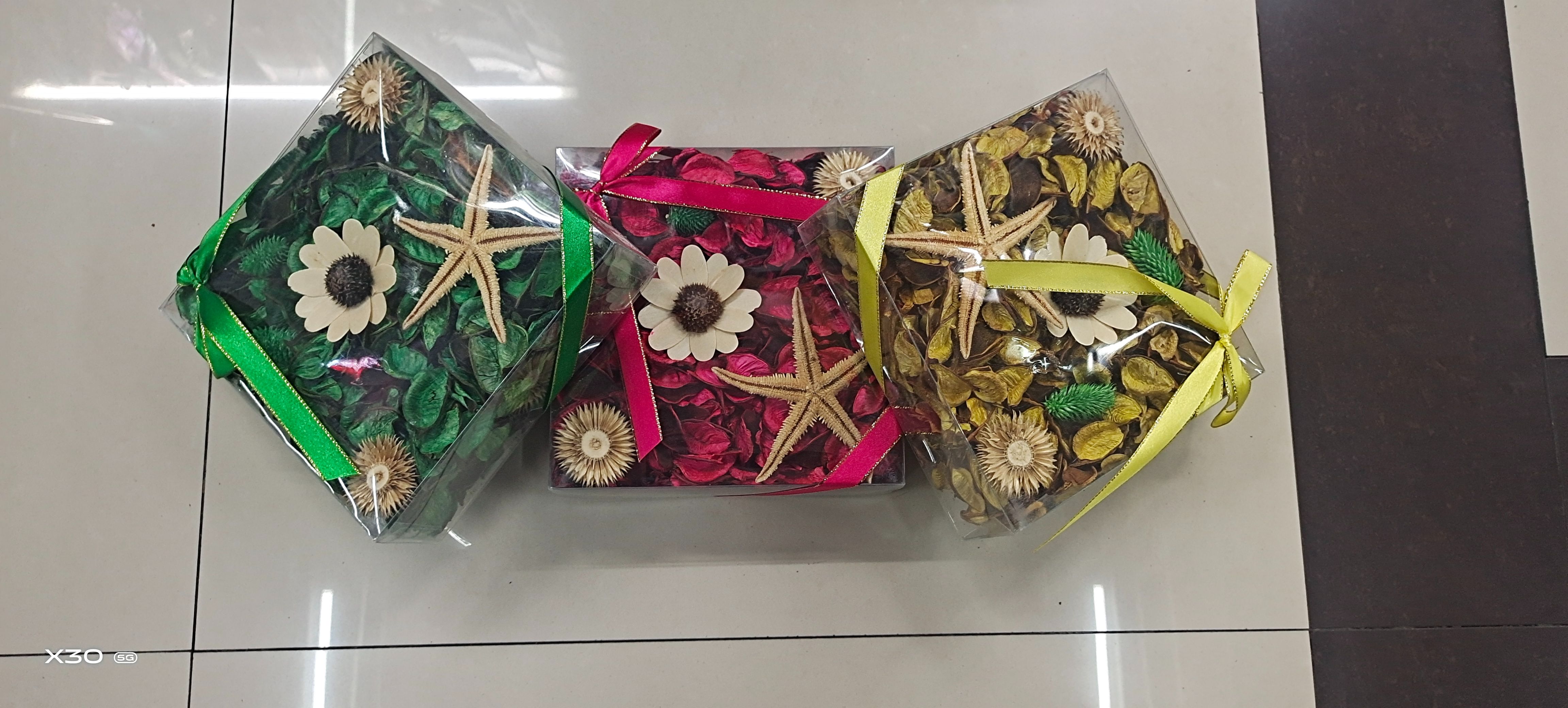 Pvc Box With Cotton Shell Dry Floral Package Flower Material Gift Box Packaging Home Furnishings