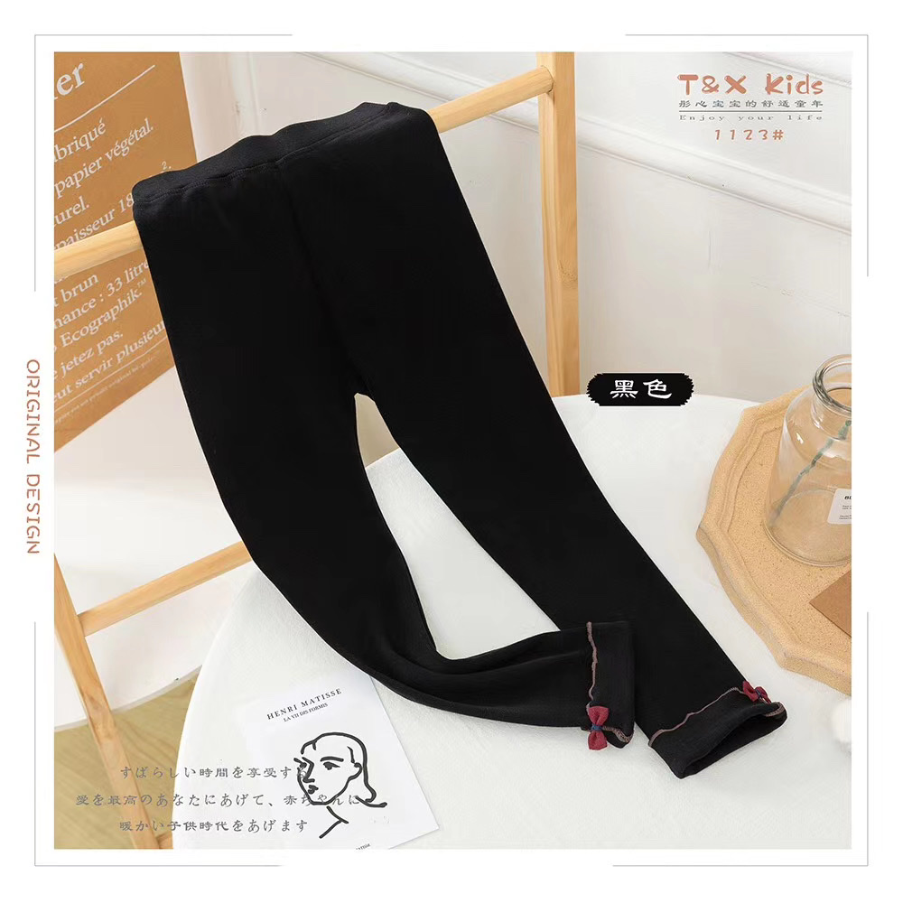 Pants 2 details Picture