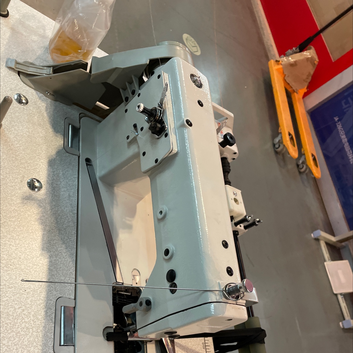 服装加工辅助设备实物图