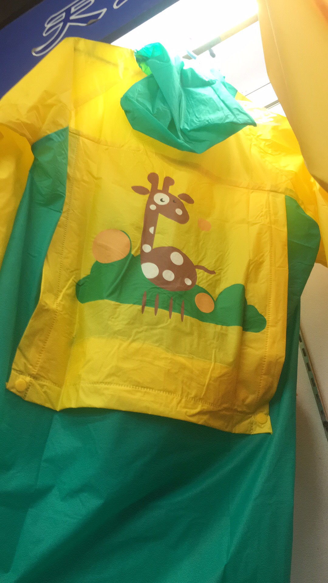 天堂鸟TTN一005儿童带背包雨衣 大号详情4