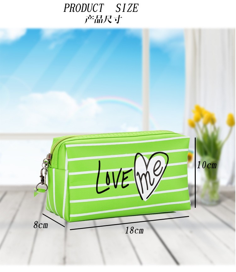 1收纳包定制logo条纹爱心王子包源头厂货拉链条纹化妆包详情3