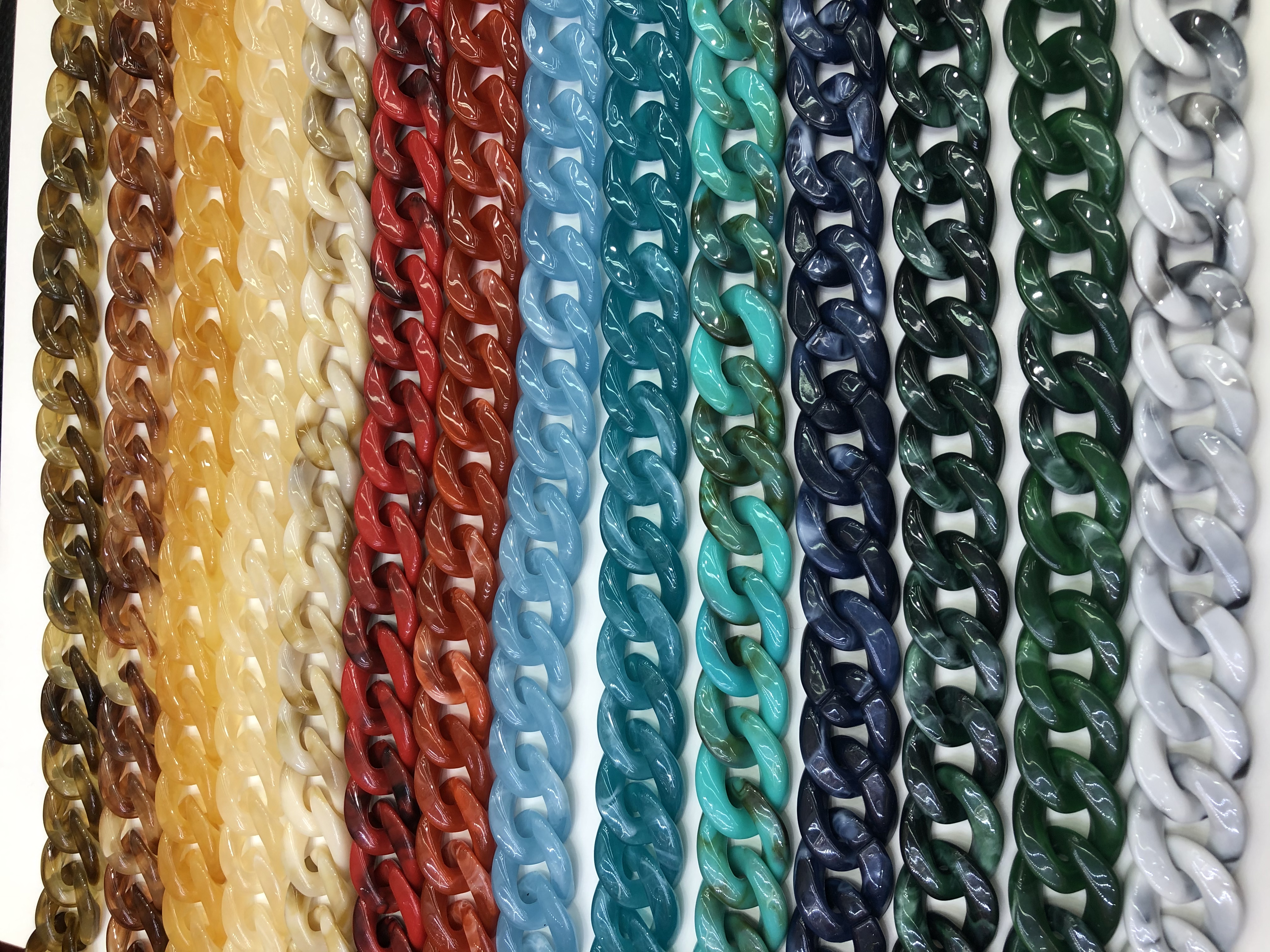 Acrylic chain 7x24 details Picture