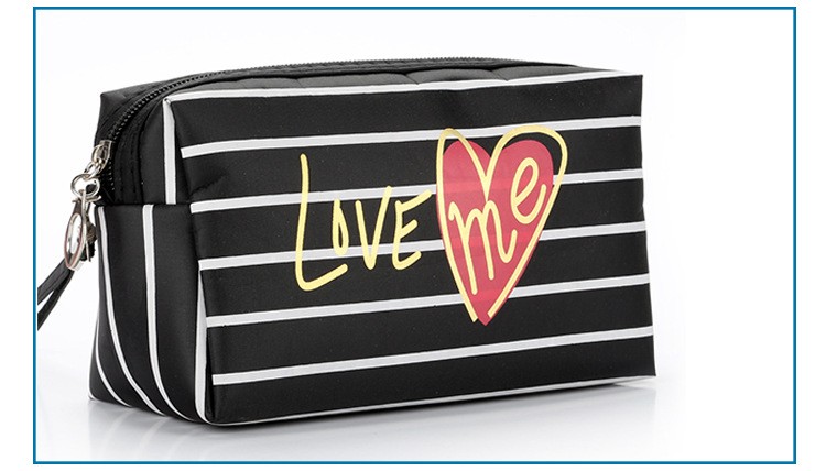1收纳包定制logo条纹爱心王子包源头厂货拉链条纹化妆包详情13