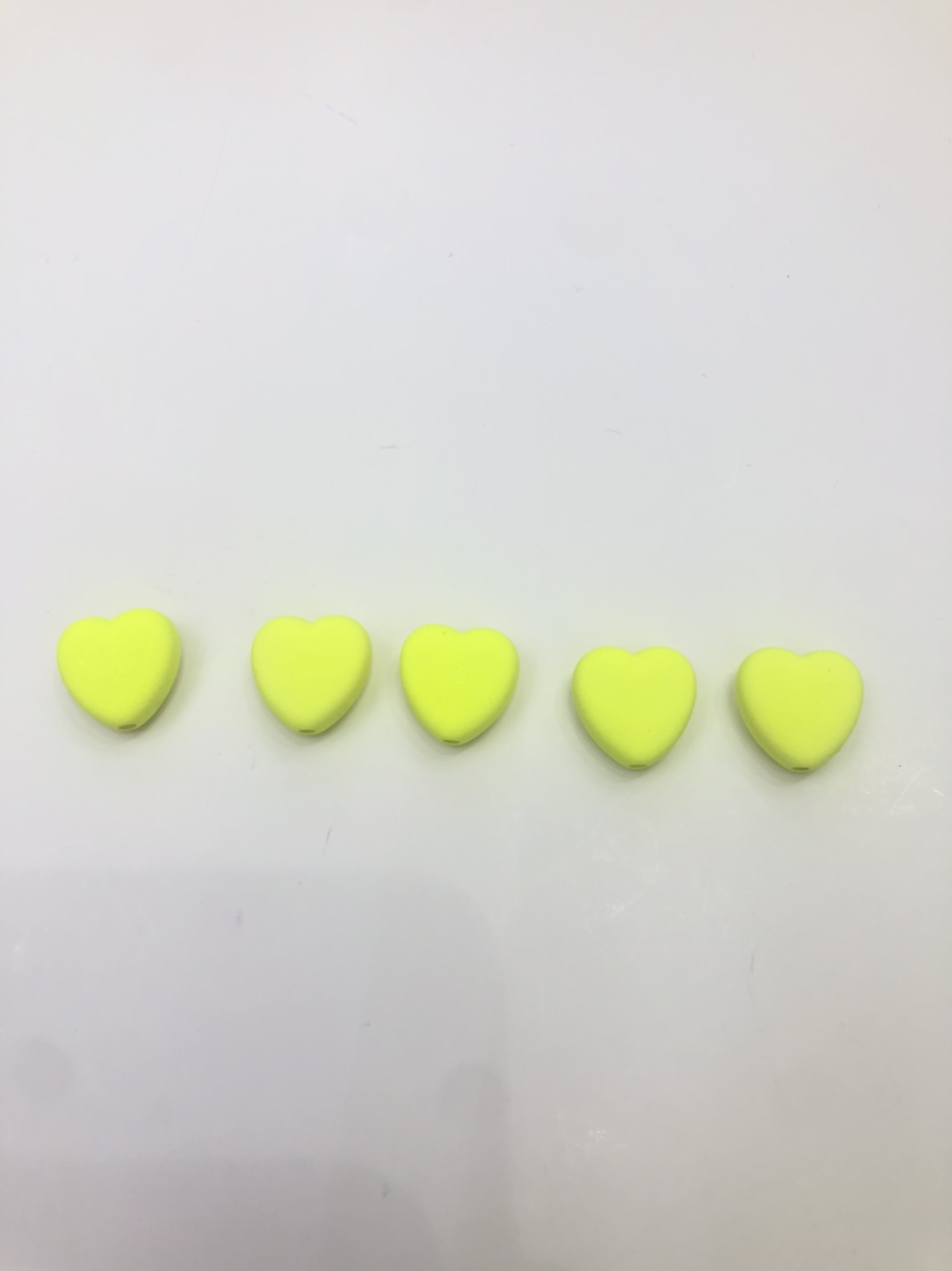 Acrylic small heart fluorescent yellow