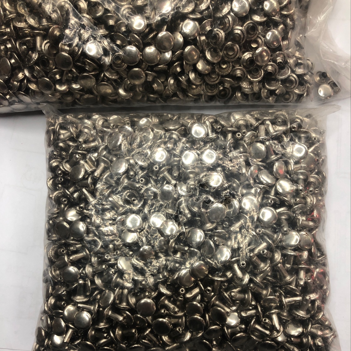 气眼扣服饰鞋包鸡眼扣鞋眼皮带鞋扣眼圈扣铁料气眼扣无