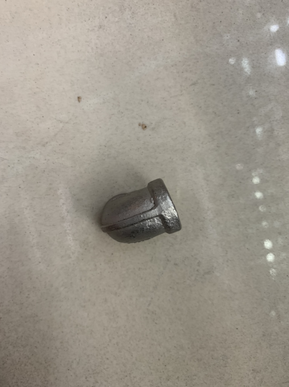 Stainless steel elbow thumbnail