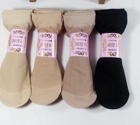 Multicolored stockings 2324