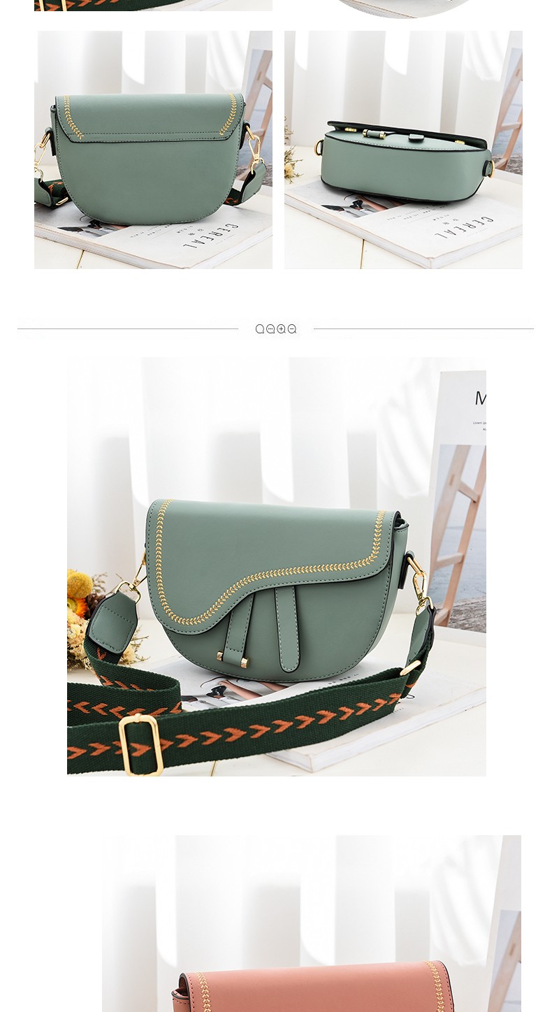 Super popular creative saddle bag for women 2020 Spring/Summer new wide shoulder strap crossbody single-shoulder bag for women direct sales from the manufacturer detail image 8