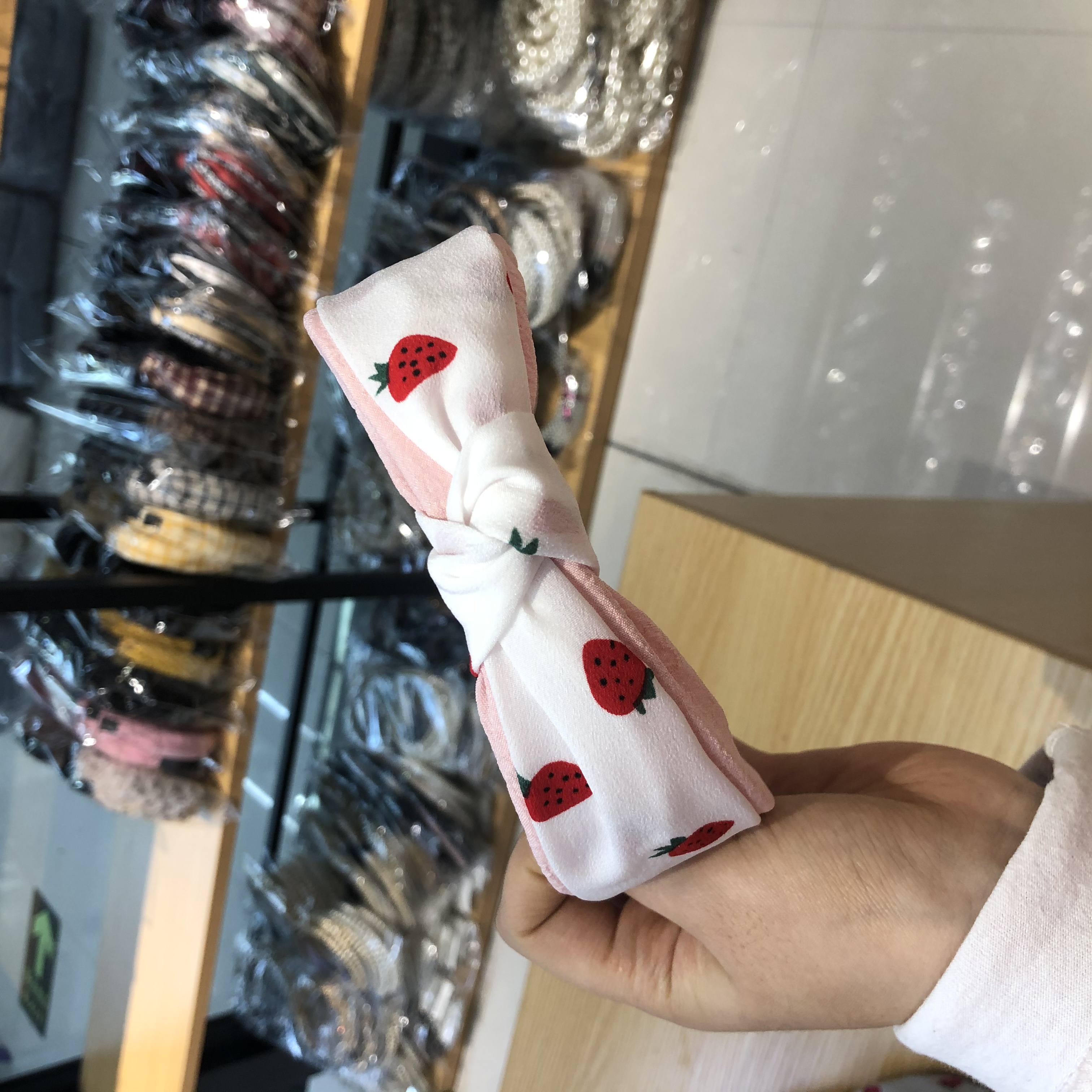 Cross-Border Amazon New Rotating Headband Deft Bun Lazy Twist Hair Tray Summer Bow Hair Accessories Women details Picture