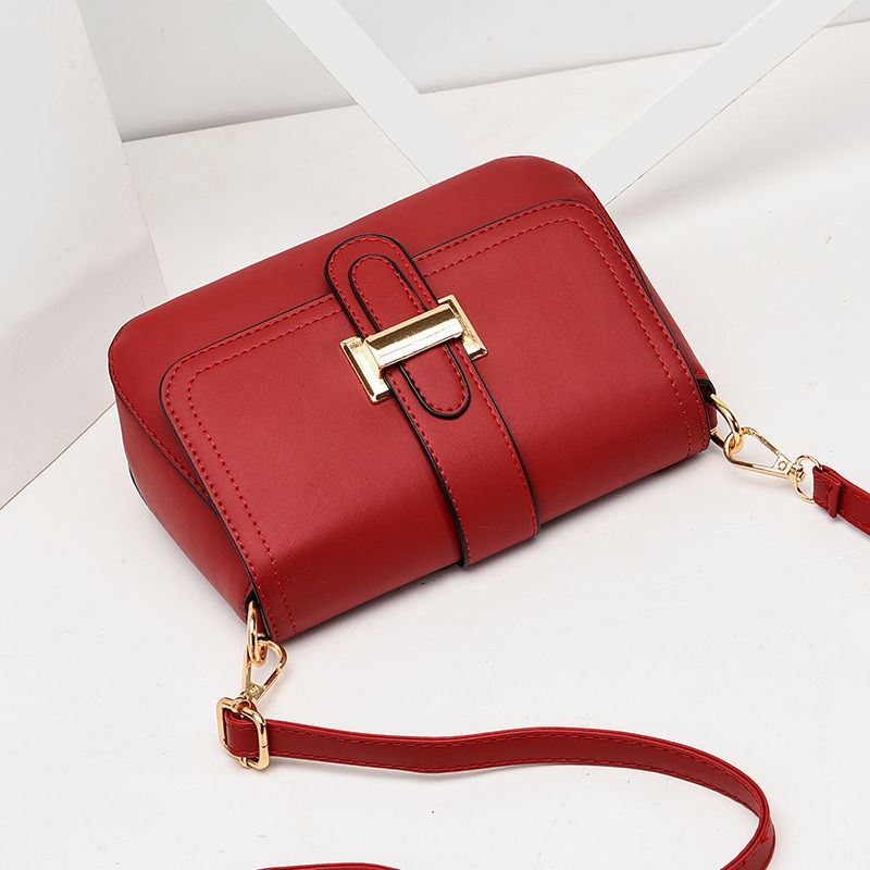Ladies' small square bags in stock for wholesale. Simple and high-end style, crossbody, stylish, broadband, fashionable and trendy street stall bags. Factory direct sales. Supports live streaming and drop shipping Specification image